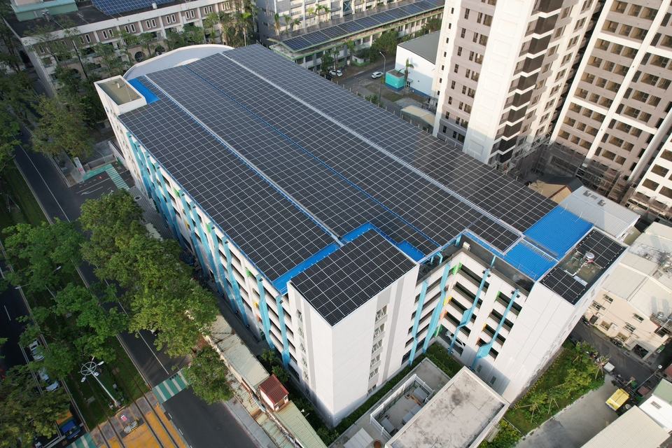 高雄三民・雄工停車場光電配置代表空拍照